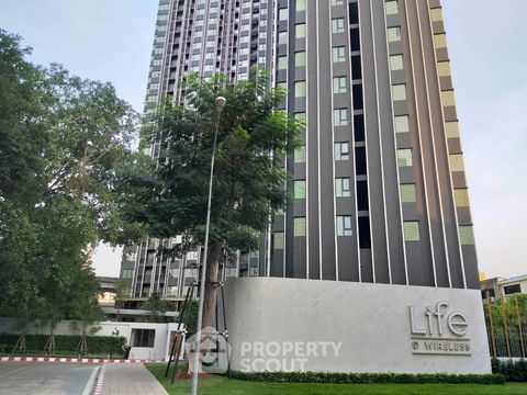 1-BR Condo at Life One Wireless near BTS Phloen Chit (ID 939279)