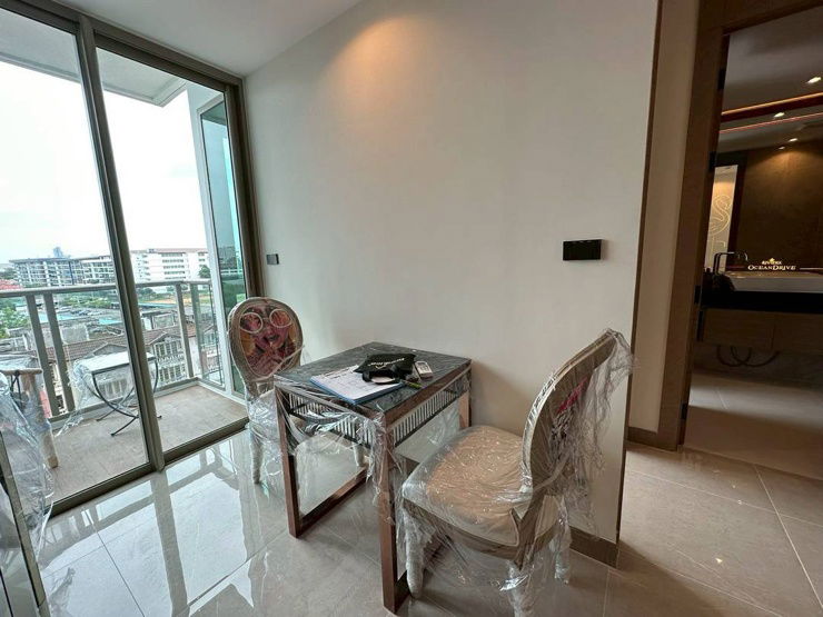 picture Riviera Ocean Drive Condominium   - 6/17