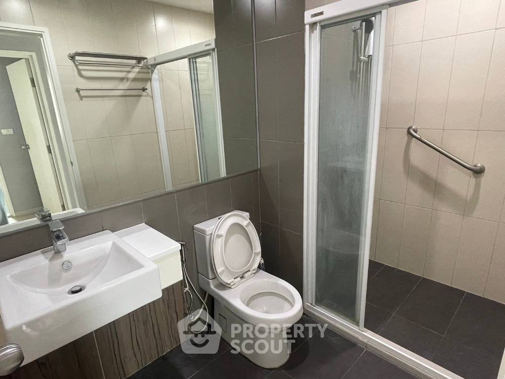 picture 2-BR Condo at Centric Ratchada - Huai Khwang near MRT Huai Khwang (ID 1524974) - 6/10