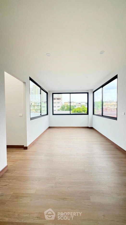 picture 5-BR House in Saphan Song (ID 1699794) - 15/27