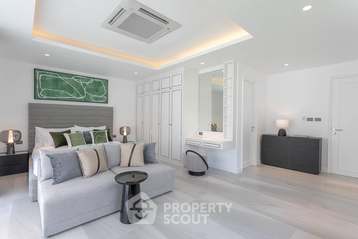picture 5-BR Villa close to Blue Tree Phuket (ID 2120659) - 43/44