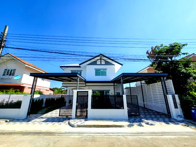 ขายบ้านเดี่ยว : บ้านเดี่ยว 2 ชั้น นิมิตใหม่ ทำเลดี พื้นที่กว้าง บรรยากาศดี ตกแต่งสวนหย่อมสวยงาม ร่มรื่น