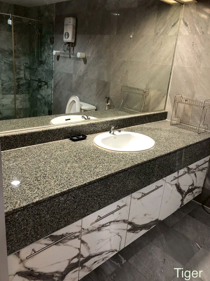 รูป ขายโดยตรงเจ้าของ ราคาถูก  state tower silom bangkok Tel.0989807696.  - รูปที่ 9/13