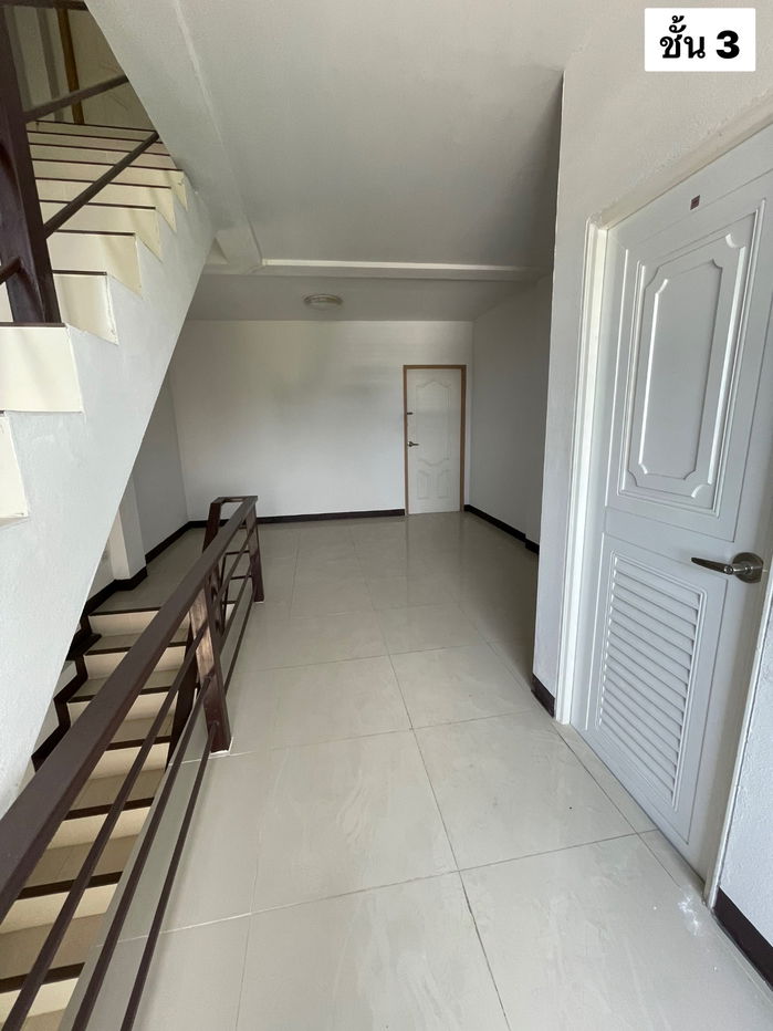 picture For Rent: 3.5-Storey Commercial Building, 19 Sq. Wah (76 Sq.m.) Located at Khlong Khwang Intersection, Bang Bon 5 Road, Nong Khaem District, Bangkok - 13/17