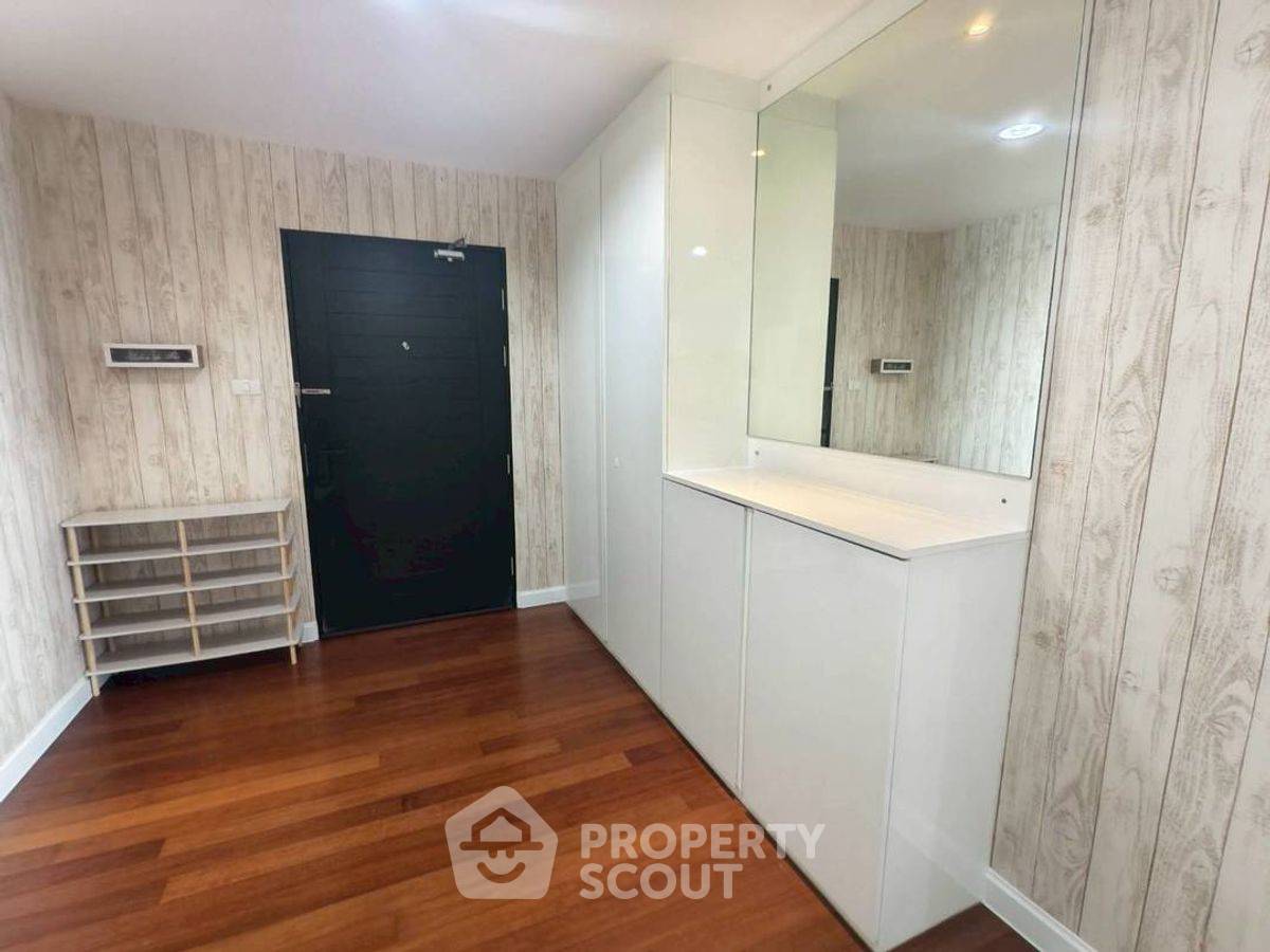 picture 2-BR Condo at Belle Grand Rama 9 near MRT Phra Ram 9 (ID 2248717) - 7/8