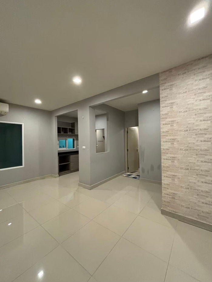 รูป ขายบ้านโครงการสราญสิริ ติวานนท์-แจ้งวัฒนะ 🌟 บ้านเดี่ยว 65 ตรว. พื้นที่ใช้สอย 160 ตรม. 3 ห้องนอน 3 ห้องน้ำ 2 ที่จอดรถ (แถมฟรีแอร์ 4ตัว) โฉนดพร้อมโอน - รูปที่ 9/23