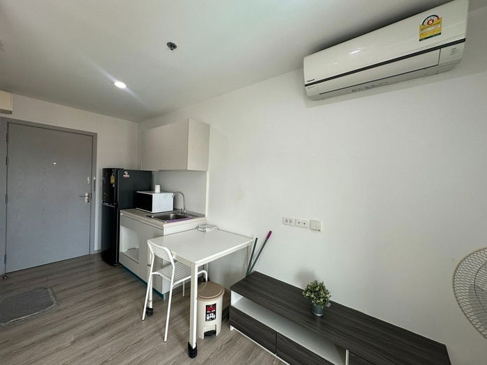 picture 🎨  for sale!! Studio room, size 23 sq m, 9th floor, only 2.15 million baht!! // Condo Chewathai Phetkasem 27, near MRT/BTS Bang Wa - 8/15