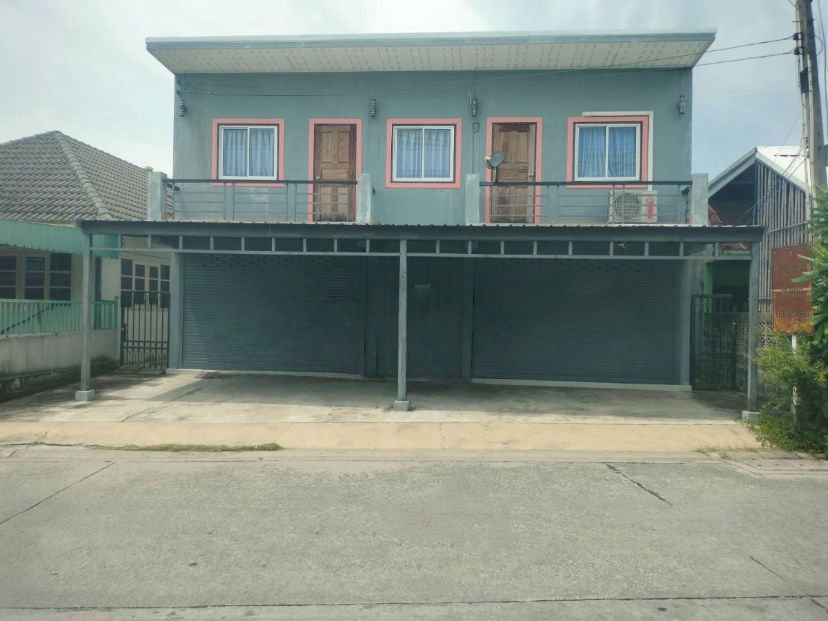 picture Golden Investment Opportunity! 2-Storey Townhome, 60 sq.wah, Prime Huai Kapi Location  - 1/18