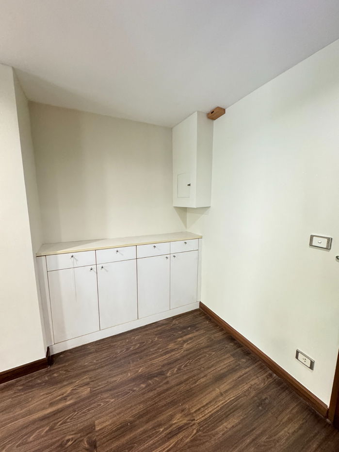picture Condo for Rent: Silom City Resort – Fully Furnished, Ready to Move In - 5/14