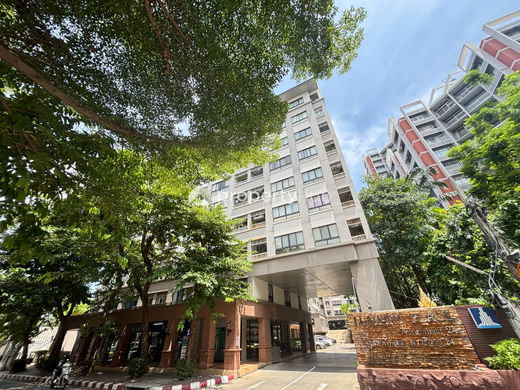 รูป Lumpini Place Narathiwas 24 - รูปที่ 1/8