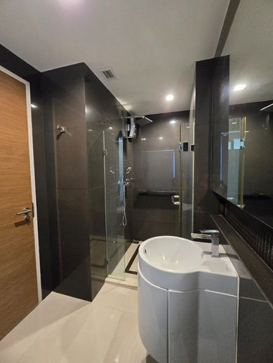 picture 🔥Hot Deal🔥 newly renovated unit for rent, balcony facing south at Rhythm Sukhumvit 50 - 11/21
