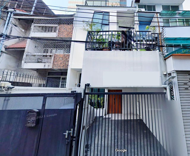 picture BTS Chong Nonsi 250m. Can be used as an Airbnb. king power mahanakhon For rent 4-story townhous - 1/8