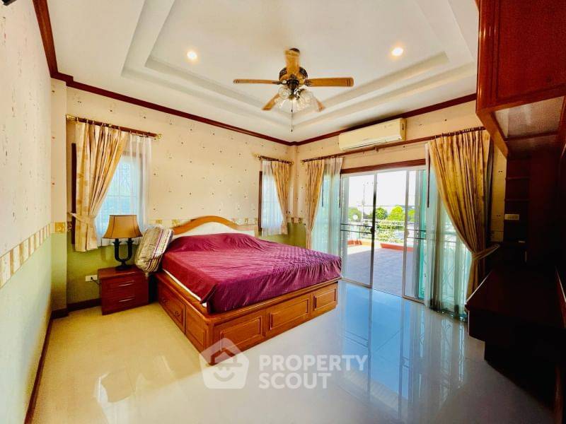 รูป วิลล่า 5-ห้องนอน ที่ หมู่บ้านชาลิตา สุขุมวิท พัทยา ใกล้ เมืองพัทยา (ID 1797699) - รูปที่ 11/20