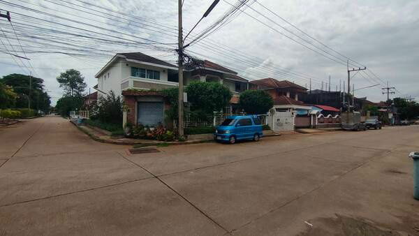 รูป ขายบ้านเดี่ยวขนาด 91 ตรว. ในหมู่บ้านเมืองเอก โครงการ 6 พร้อมห้องพัก 7 ห้อง - รูปที่ 11/12