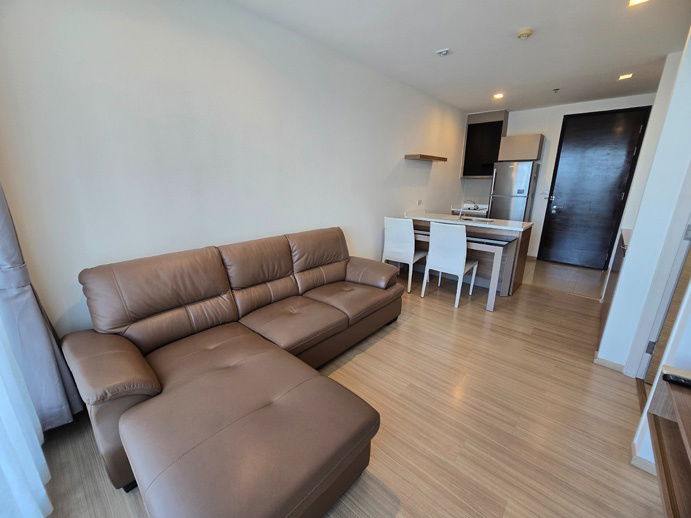 picture 🔥Hot Deal🔥 newly renovated unit for rent, balcony facing south at Rhythm Sukhumvit 50 - 2/21