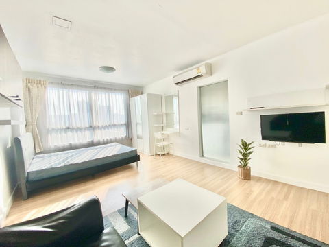 WS2172 🏢 D Condo Ramkhamhaeng 64 only 9,500 baht/month