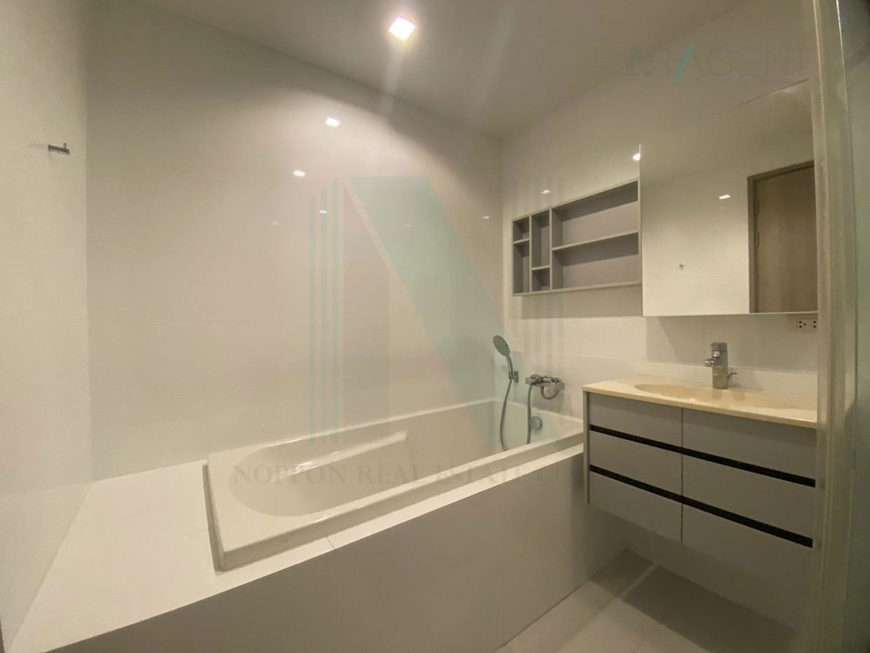 picture 📌 For Rent Condo HQ THONGLOR Building 1, Floor 16,1 bed room, Room size 43 sqm - 2/8