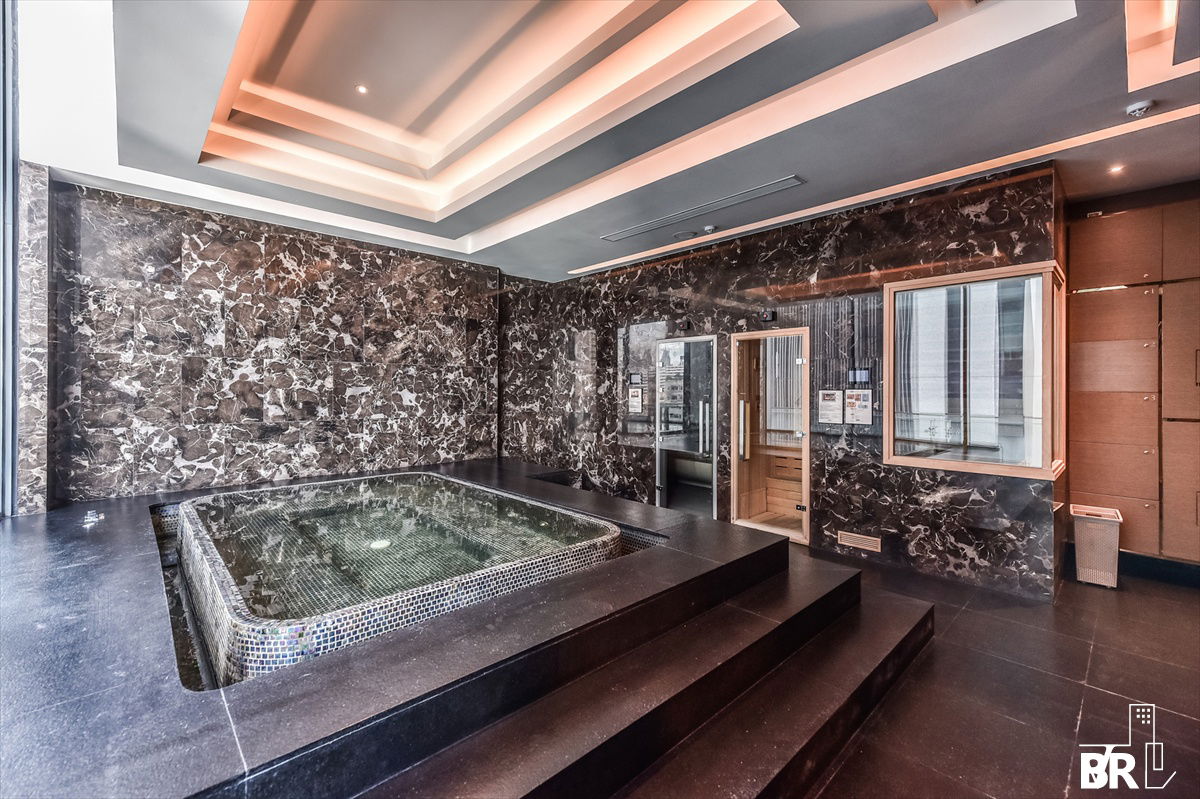 รูป 🔥 Super Hot Deal 🔥 Q1 Sukhumvit , Ultra Luxury ทำเลดี ใกล้รถไฟฟ้า BTS นานา  - รูปที่ 7/8