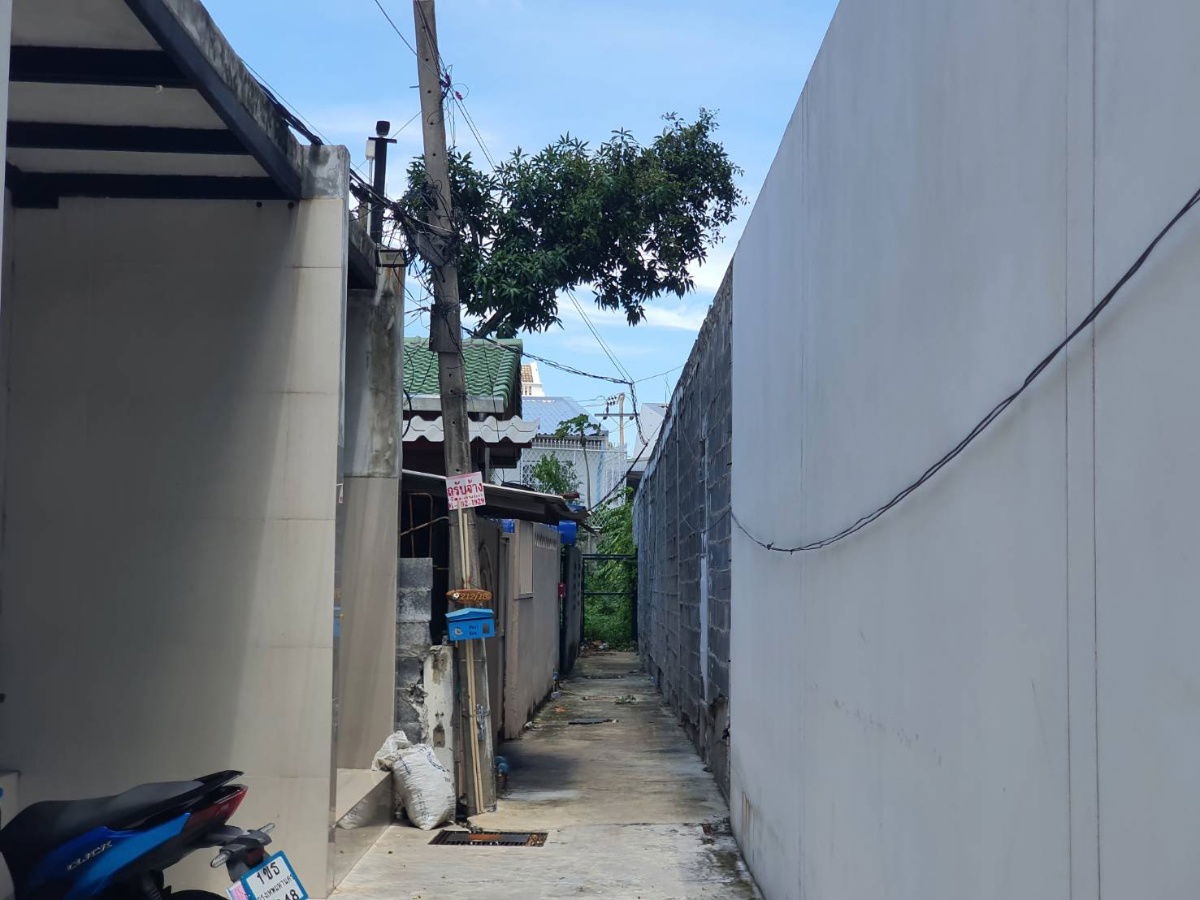 picture   for sale, 108 square wah (108 square wah), On Nut Road, - 11/14