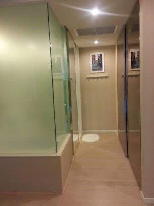 picture The Room Sukhumvit                  21 - 12/14