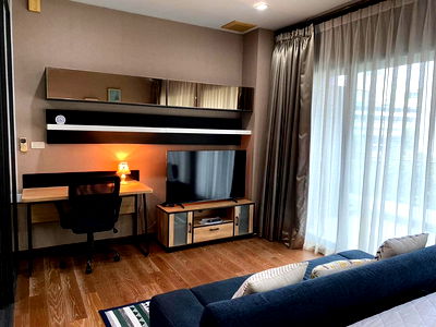 Condos for rent : 🟪🟦🟩🟨🟧 For rent Noble Remix ✔️BTS Thonglor 🛎️🛎️ | 𝗟𝗶𝗻𝗲@: @𝗮𝘀𝘀𝗲𝘁𝘀𝗽𝗿𝗼
