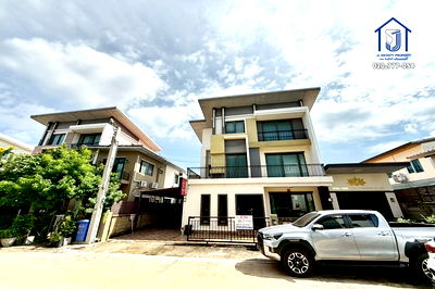 ขายบ้านเดี่ยว : ขายบ้านเดี่ยว 3ชั้น โกลเด้น เพรสทีจ วัชรพล-สุขาภิบาล 5 ใกล้ทางด่วนสุขาภิบาล 5 หลังริม