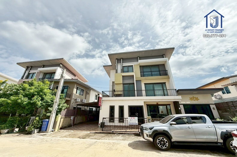 ขายบ้านเดี่ยว : ขายบ้านเดี่ยว 3ชั้น โกลเด้น เพรสทีจ วัชรพล-สุขาภิบาล 5 ใกล้ทางด่วนสุขาภิบาล 5 หลังริม