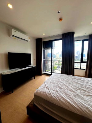 คอนโดให้เช่า : MARU EKKAMAI 2 ห้องสวย ราคาดี สอบถามเพิ่มเติมได้ที่ Line @condorental
