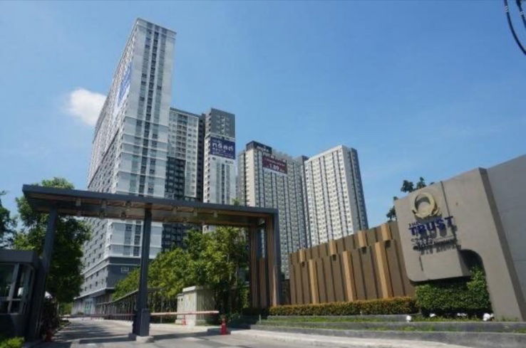 picture 𝗧𝗵𝗲 𝗧𝗿𝘂𝘀𝘁 𝗖𝗼𝗻𝗱𝗼 @ 𝗕𝗧𝗦 𝗘𝗿𝗮𝘄𝗮𝗻 for rent ✨ Fully furnished - 4/4