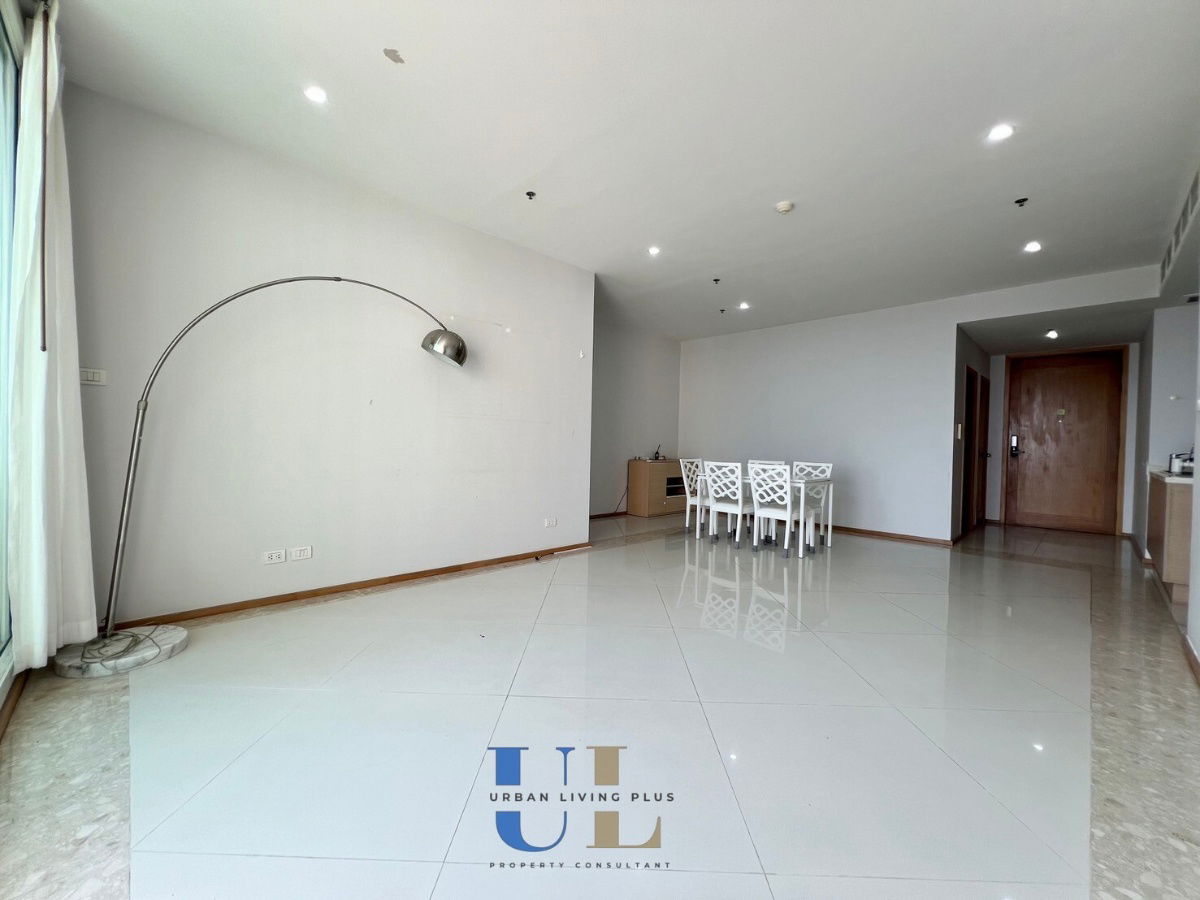 รูป ( U20250213500 ) Tel/Line 096-2479369 , ให้เช่า !!! ดิ เอ็มไพร์ เพลส สาทร 3 ห้องนอน 3 ห้องน้ำ 1 ห้องแม่บ้าน 156 ตร.ม. ชั้นสูง ห้องสวย ✨ - รูปที่ 3/15