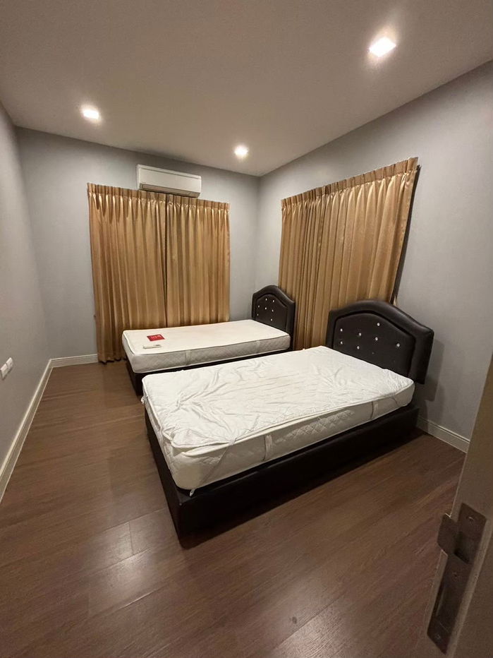 รูป ขายบ้านโครงการสราญสิริ ติวานนท์-แจ้งวัฒนะ 🌟 บ้านเดี่ยว 65 ตรว. พื้นที่ใช้สอย 160 ตรม. 3 ห้องนอน 3 ห้องน้ำ 2 ที่จอดรถ (แถมฟรีแอร์ 4ตัว) โฉนดพร้อมโอน - รูปที่ 16/23
