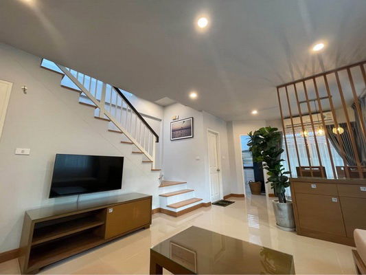 picture FOR RENT TOWN PLUS ONNUT - LADKRABANG / 3 bedrooms 3 bathrooms / 30 Sqw. 160 Sqm. **30,000** CLOSE TO ROBINSON LIFESTYLE LADKRABANG - 3/14