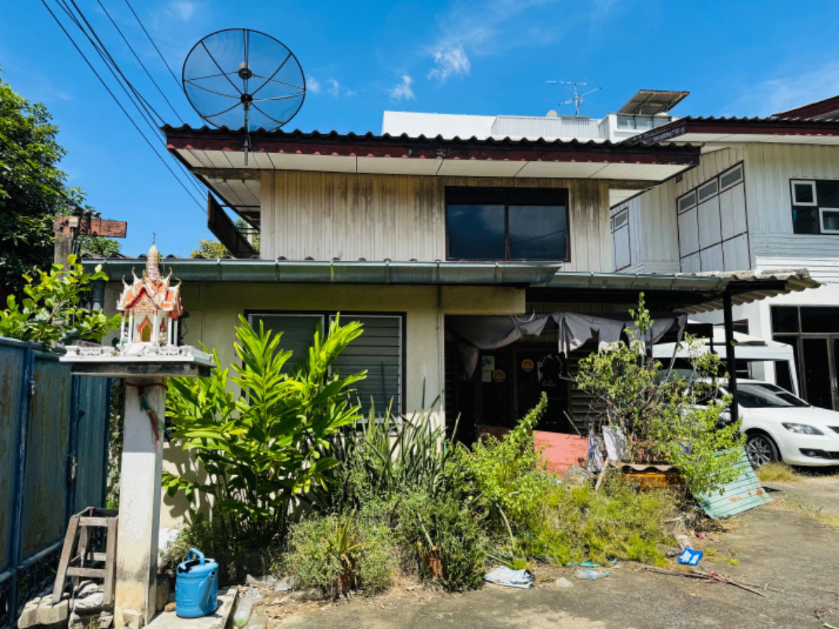 picture Detached house 57.9 sq.w. Bangkok-Nonthaburi 42, only 3 minutes from Mrt Bang Son  - 3/7