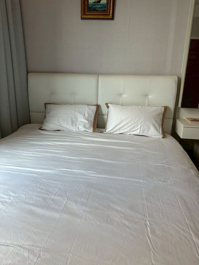 picture Newly Renovated Room | 1B1B Size 38 sq.m., high Floor 20+. Fully Furnished ready to move in  - 2/7