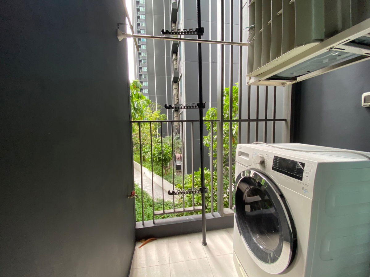 picture 🔥🔥Best price!! Garden view 1b1b 3.95mb  - Life Asoke - Rama 9 📞Call 096 896 5953 - 11/12