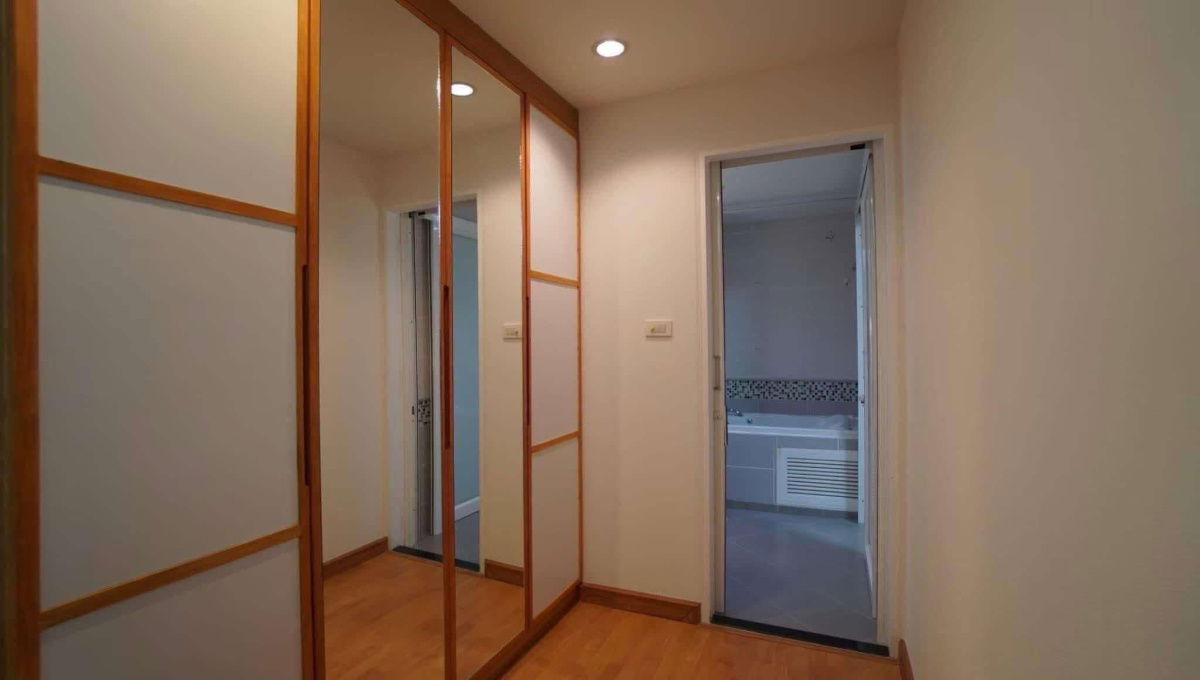 รูป คอนโด The Waterford Sukhumvit 50 1 ห้องนอน 1 ห้องน้ำ ตกแต่งใหม่สไตล์ Cozy ให้เช่า 25000 บาท/เดือน 📍 BTS อ่อนนุช 🏙 ชั้น 8 วิวโล่ง ทิศเหนือ 57 ตร.ม. - รูปที่ 5/6