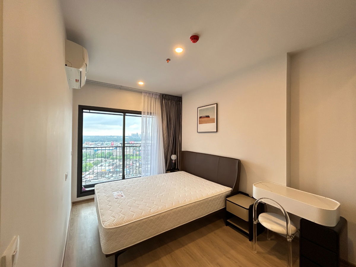 picture Life Rama4 - Asoke  Fully furnished  - 6/20