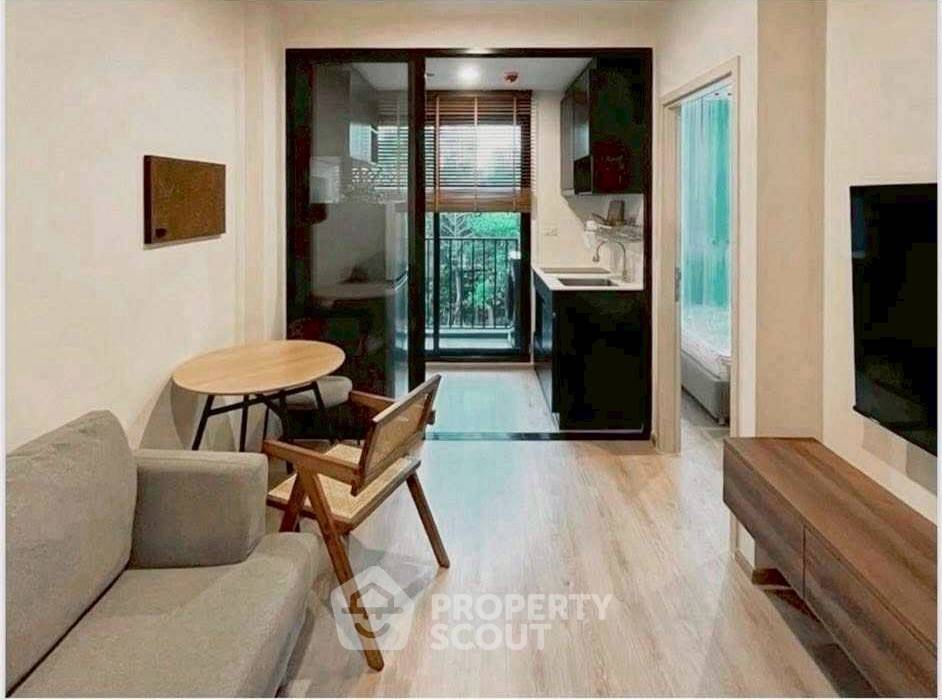picture 1-BR Condo at Nue District R9 near MRT Phra Ram 9 (ID 2249660) - 2/8