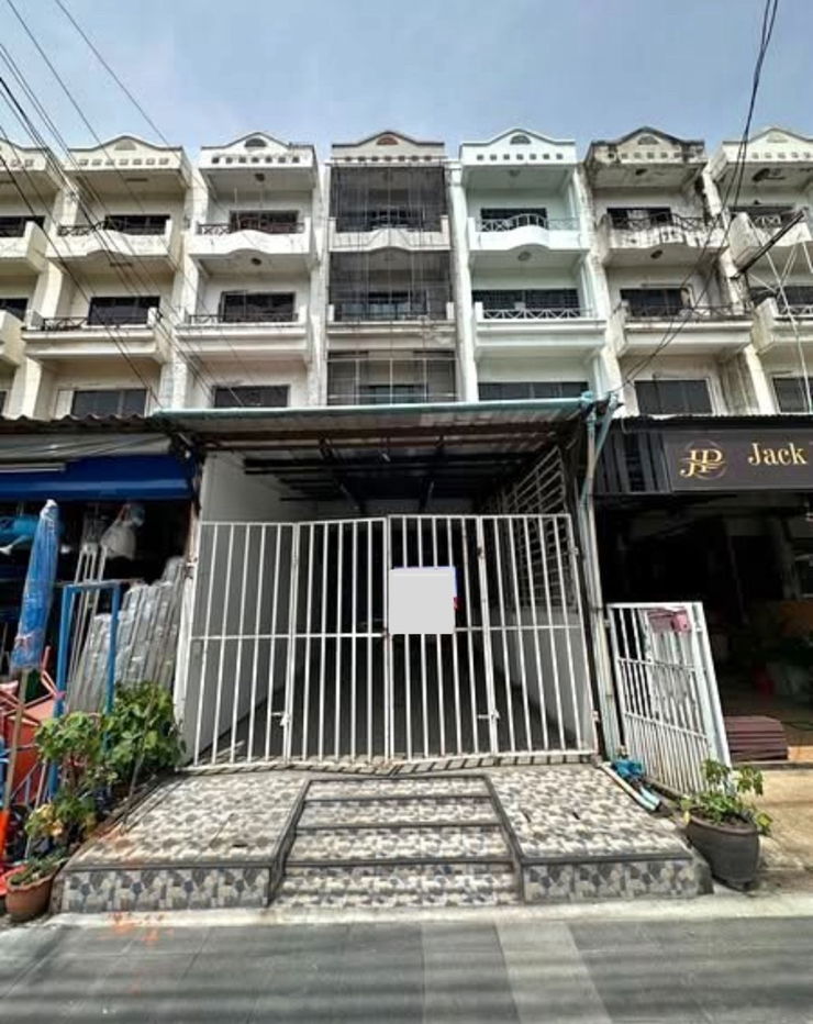 picture #R5629  🎉 110868 Commercial Building Soi Nuan Chan 17 - 2/5