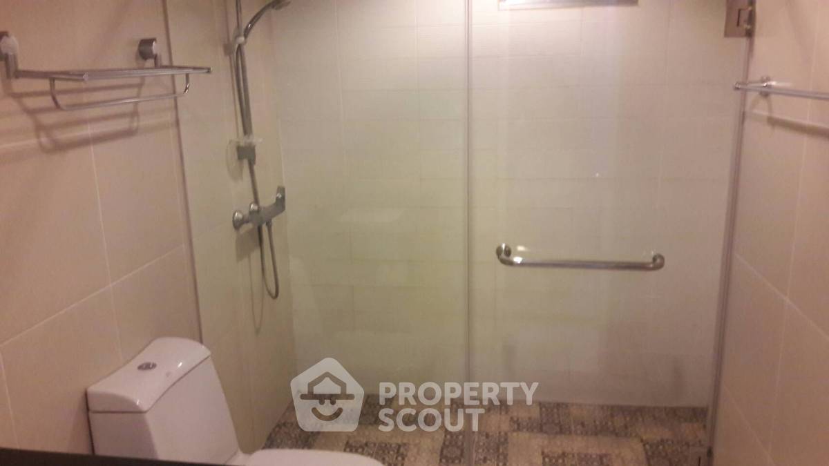 picture 2-BR Condo at Belle Grand Rama 9 near MRT Phra Ram 9 (ID 476292) - 14/17