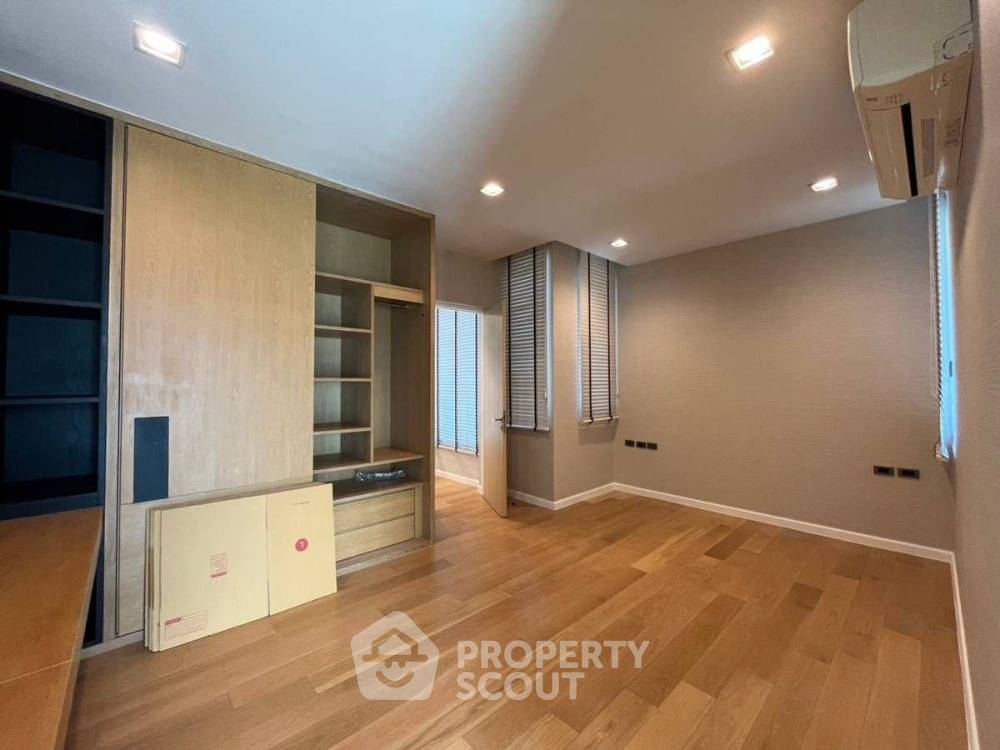 รูป บ้าน 3-ห้องนอน ที่ ไพรเวท เนอวานา เรสซิเดนซ์ นอร์ท-อีส ใน คลองจั่น (ID 1472020) - รูปที่ 12/15
