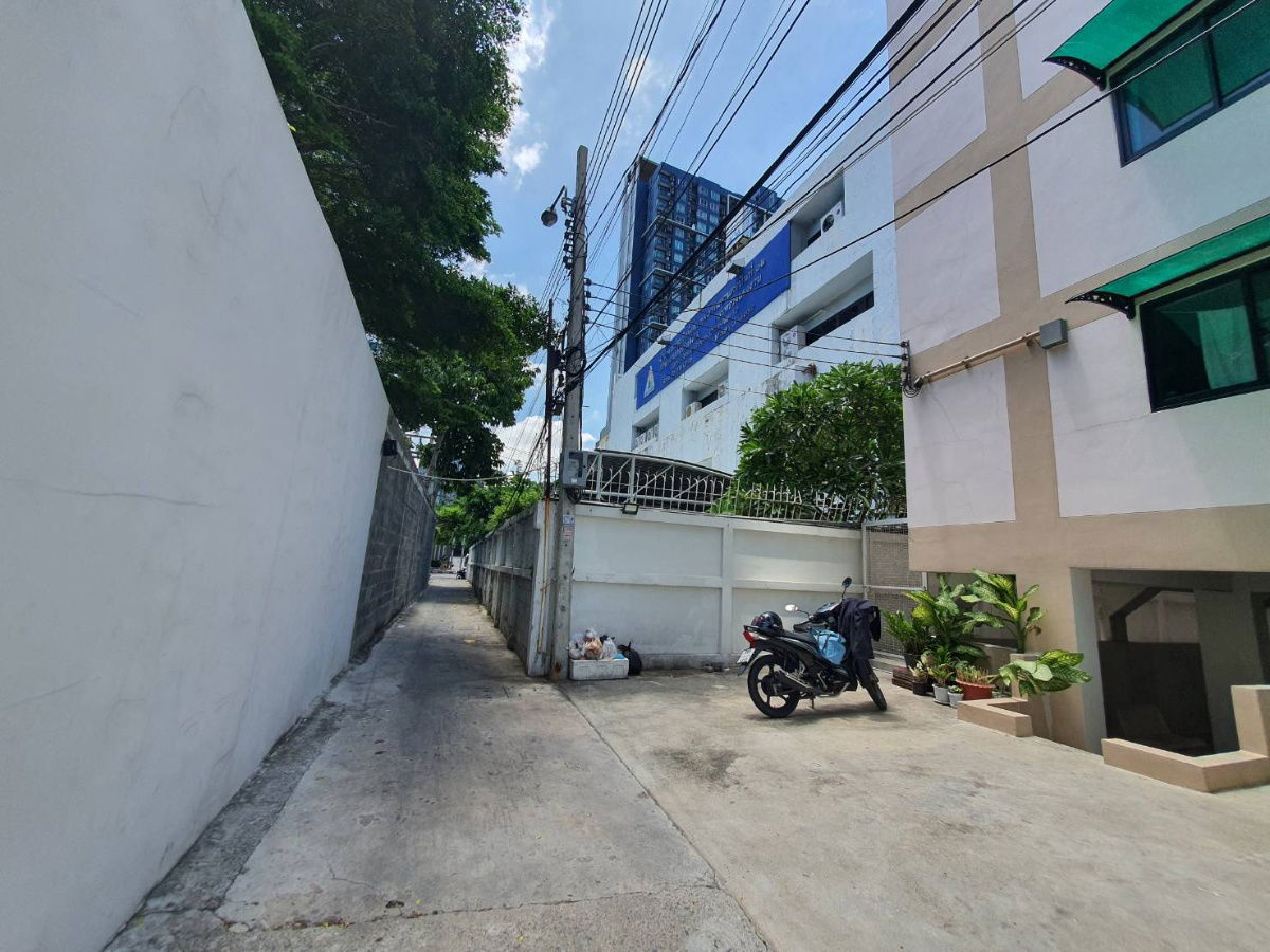 picture   for sale, 108 square wah (108 square wah), On Nut Road, - 12/14