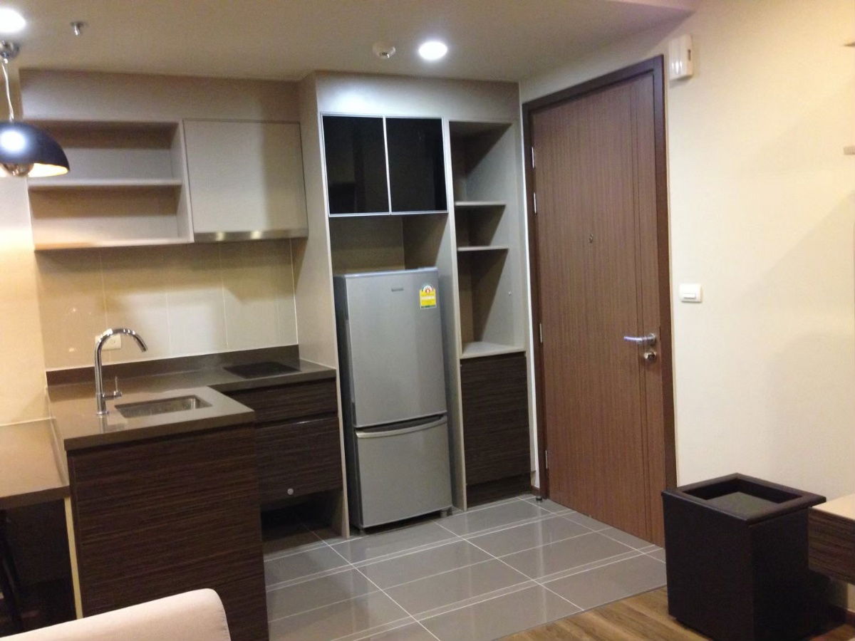 picture For Rent ✨Onyx Phaholyothin✨ Modern-style condo just steps away from BTS Saphan Khwai - 13/29