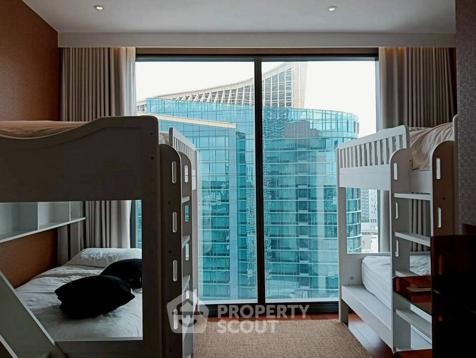 picture 3-BR Condo at Khun By Yoo near BTS Thong Lor (ID 2248754) - 8/14