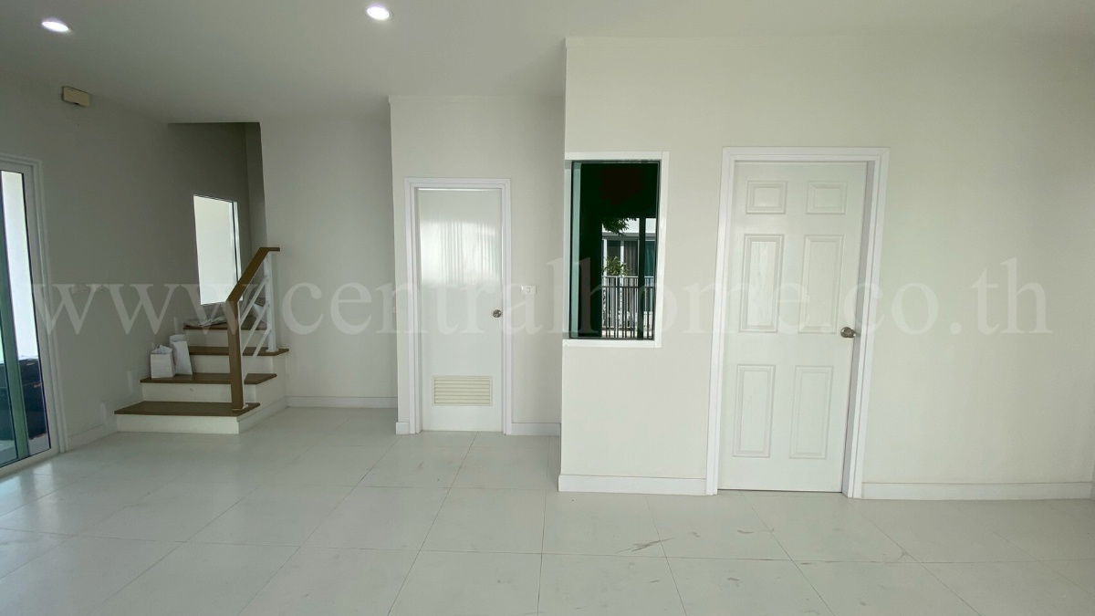 รูป ทาวน์เฮ้าส์ เดอะ มิราเคิล เพชรเกษม 63 โครงการ 3 บ้านใหม่ พร้อมเข้าอยู่ - รูปที่ 4/14