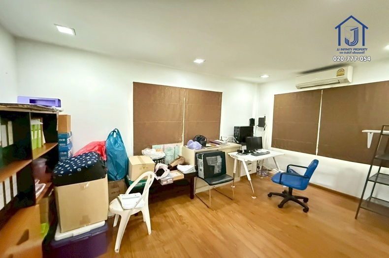 รูป ขายบ้านเดี่ยว 3ชั้น โกลเด้น เพรสทีจ วัชรพล-สุขาภิบาล 5 ใกล้ทางด่วนสุขาภิบาล 5 หลังริม - รูปที่ 11/13