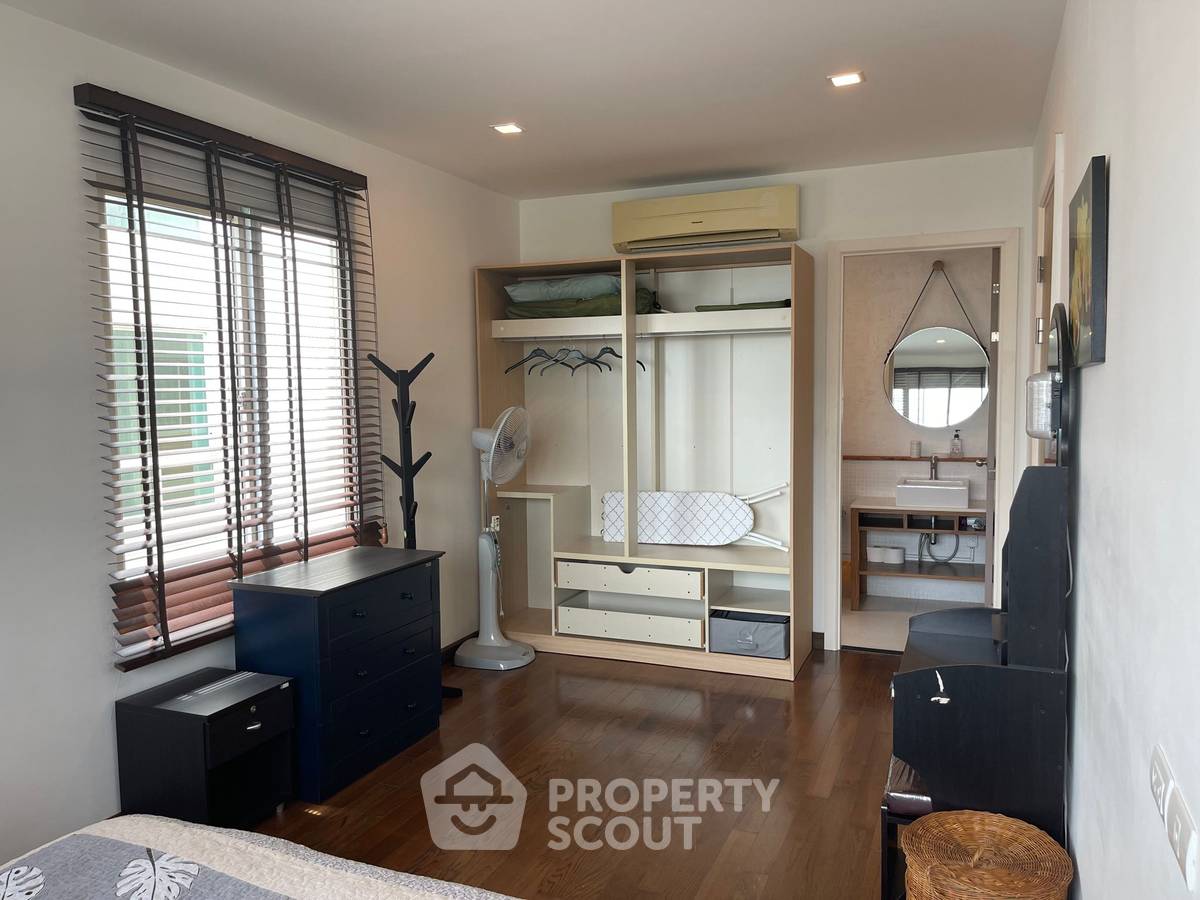 picture 2-BR Condo at The Seacraze Condominium Hua Hin close to Khao Takiab beach (ID 1399817) - 10/19