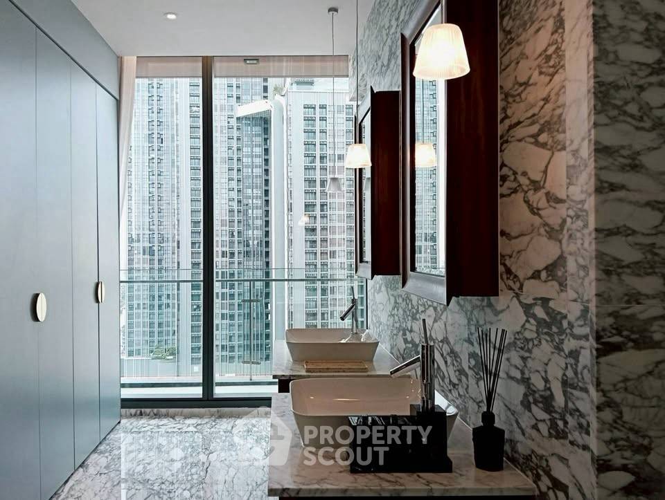 picture 3-BR Condo at Khun By Yoo near BTS Thong Lor (ID 2248754) - 11/14