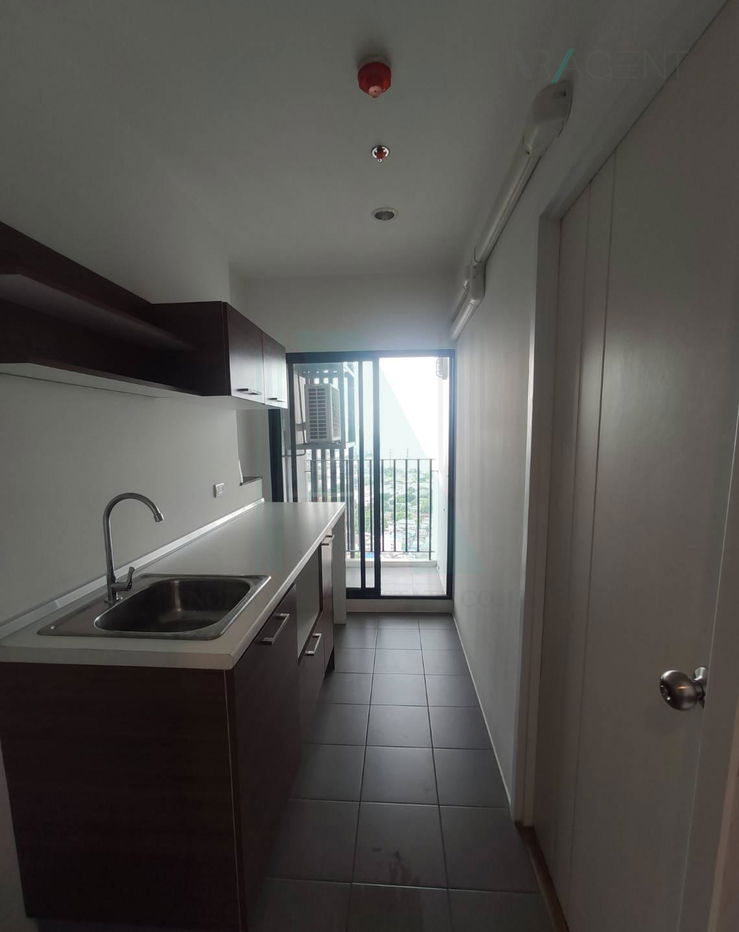 picture For Rent Condo THE TREE INTERCHANGE Building A, Floor 38,1 bed room, Room size 35 sqm - 7/8