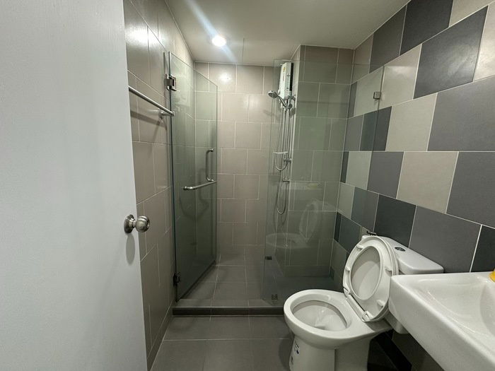 picture 🎨  for sale!! Studio room, size 23 sq m, 9th floor, only 2.15 million baht!! // Condo Chewathai Phetkasem 27, near MRT/BTS Bang Wa - 9/15